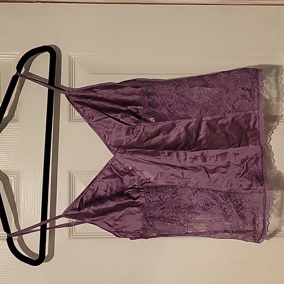 Victoria's Secret Tops - Victoria's Secret Women's M Purple Silk Lace Camisole Vintage Y2K